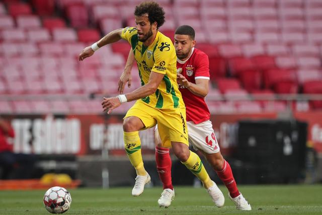 孙铭徽16+10广厦负吉林 贺希宁15分深圳胜北控