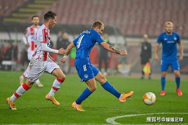 拉菲尼亚本赛季西甲14轮8球 距个人纪录还差3球