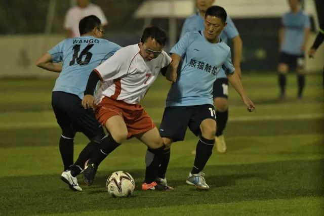 2026年广东省城市足球超级联赛在广州开幕